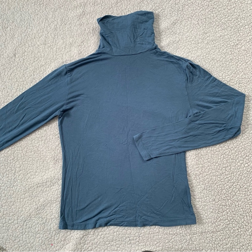 Dynamite Long Sleeve Turtle Neck - Picture 2 of 7